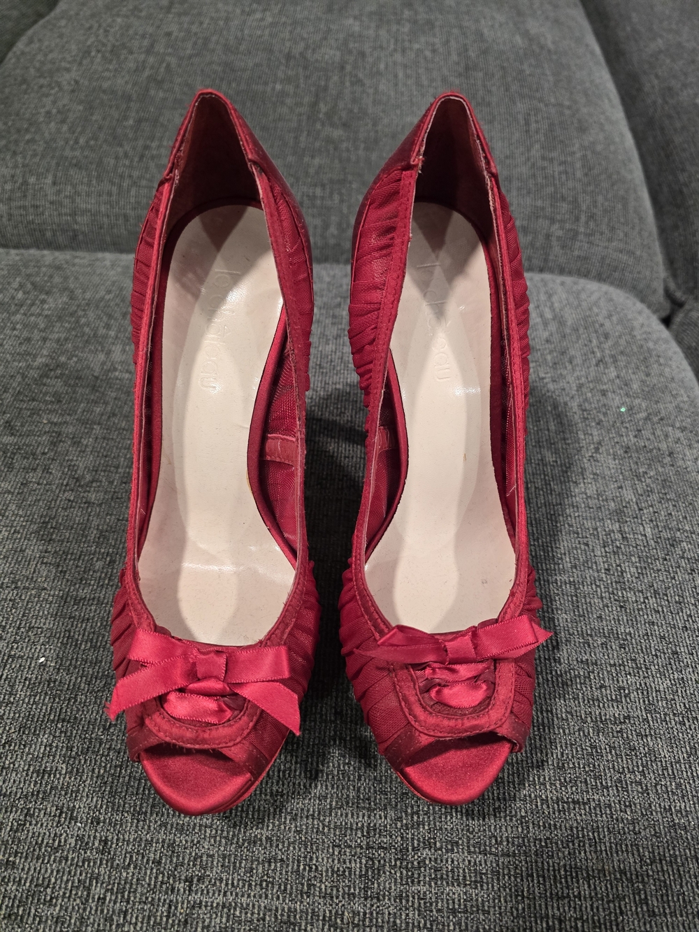 le chateau Red Satin Peep-Toe Heels with Bow